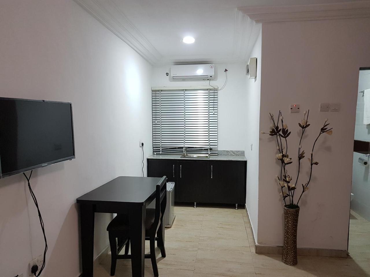 Rock Towers Apartments Abuja Esterno foto