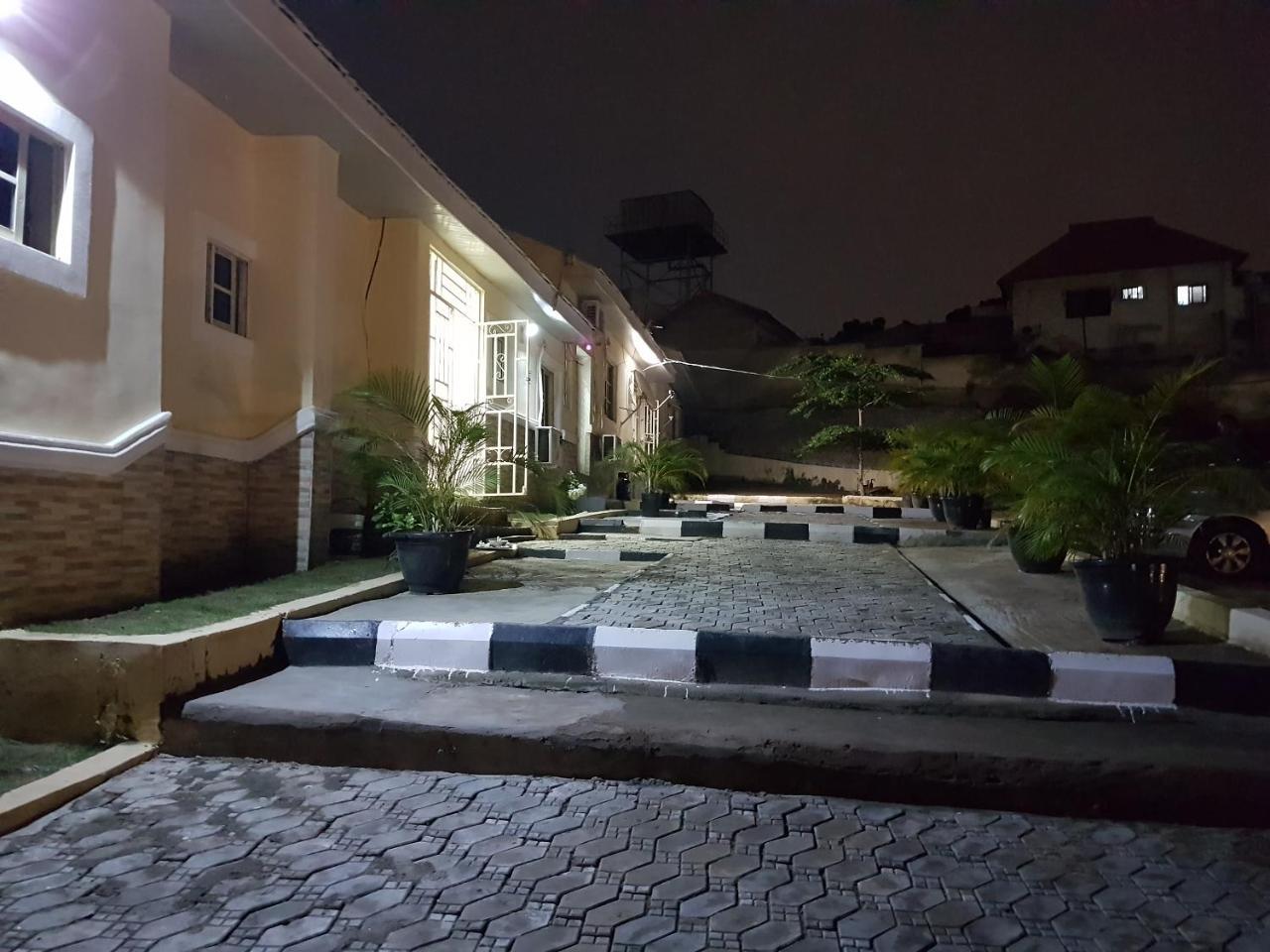 Rock Towers Apartments Abuja Esterno foto